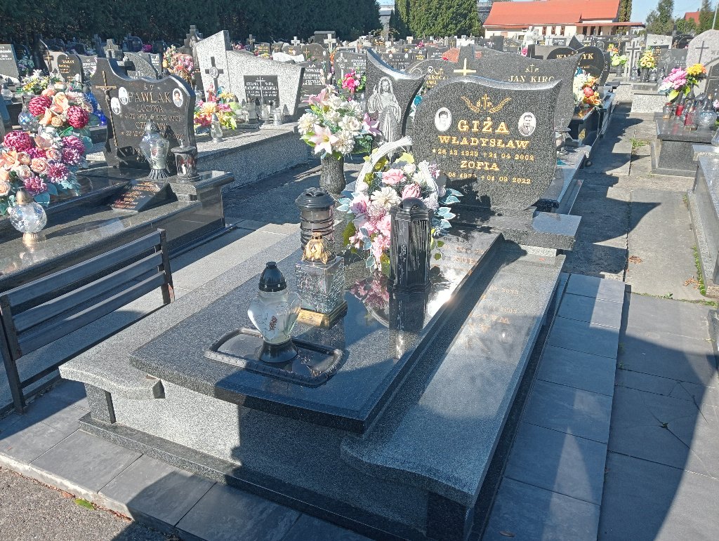 Grób Władysław Giża